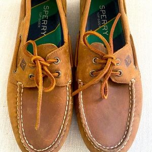 Mens Sperrys boat shoes 9.5
